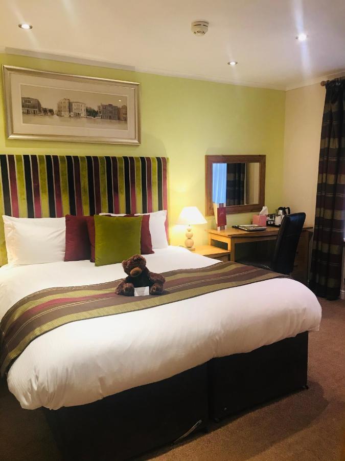 Clarence Court Hotel Cheltenham Extérieur photo