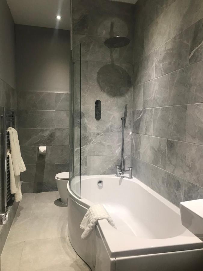 Clarence Court Hotel Cheltenham Extérieur photo