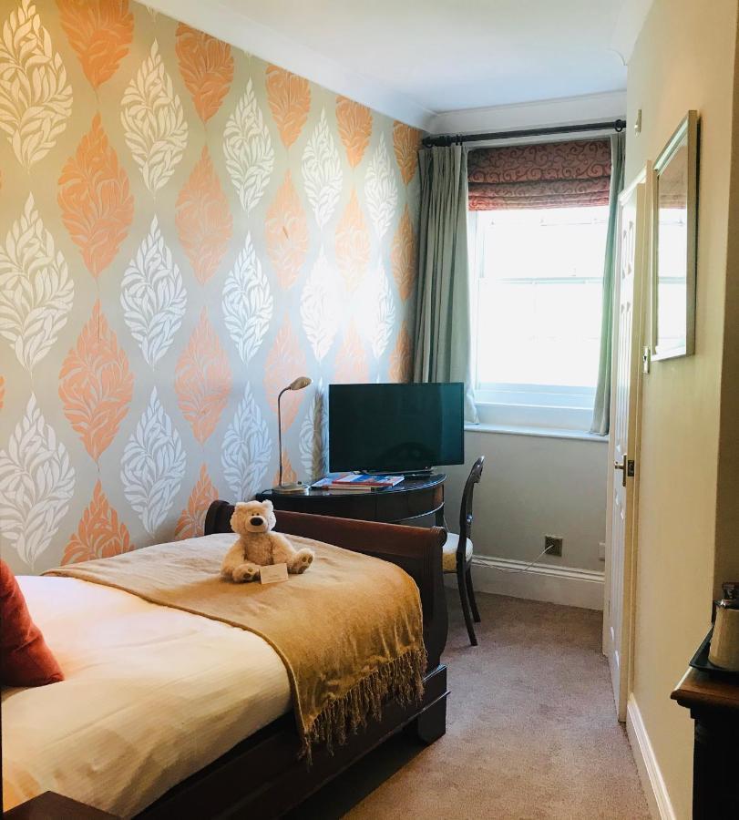 Clarence Court Hotel Cheltenham Extérieur photo