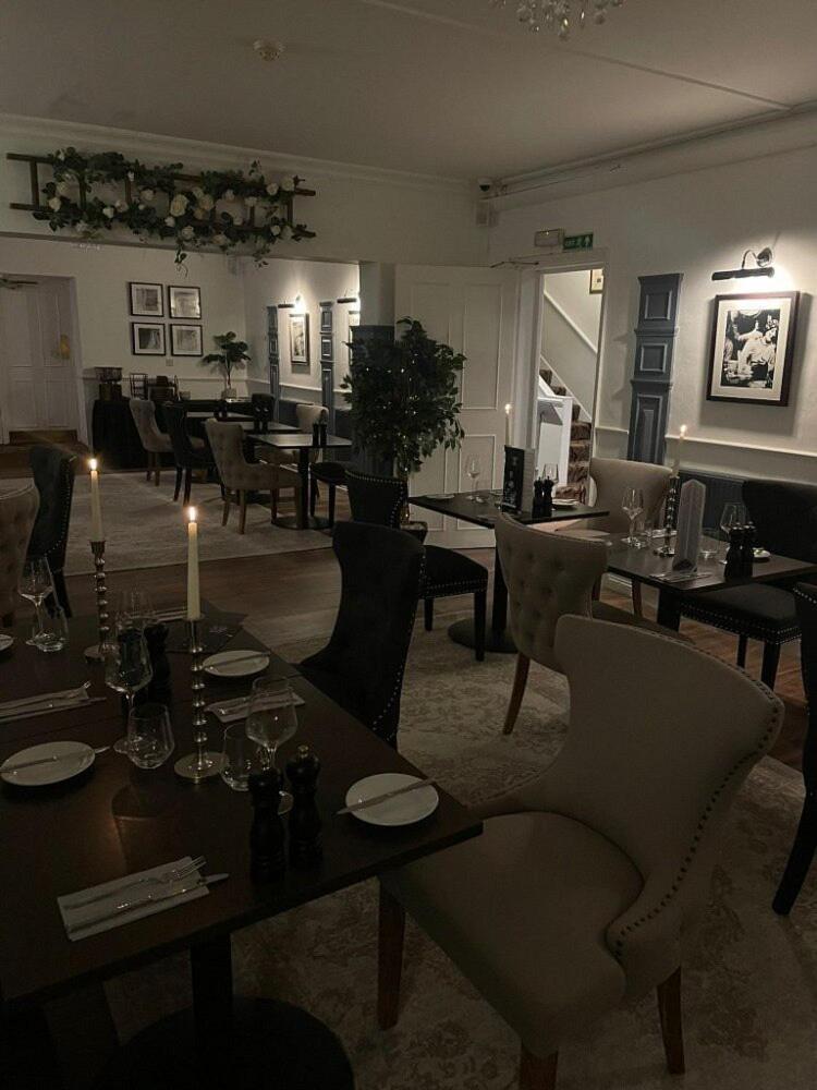 Clarence Court Hotel Cheltenham Extérieur photo